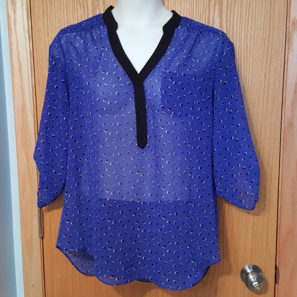 AGB - 3/4 Button Blouse
